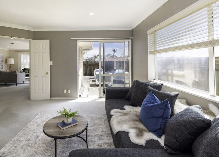 at 1A Ambleside Drive, Northpark, Manukau City, Auckland