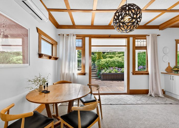  at 12 Guys Hill Road, Hospital Hill, Napier, Hawke's Bay