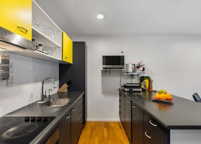  at 9/99 Mays Road, Onehunga, Auckland City, Auckland