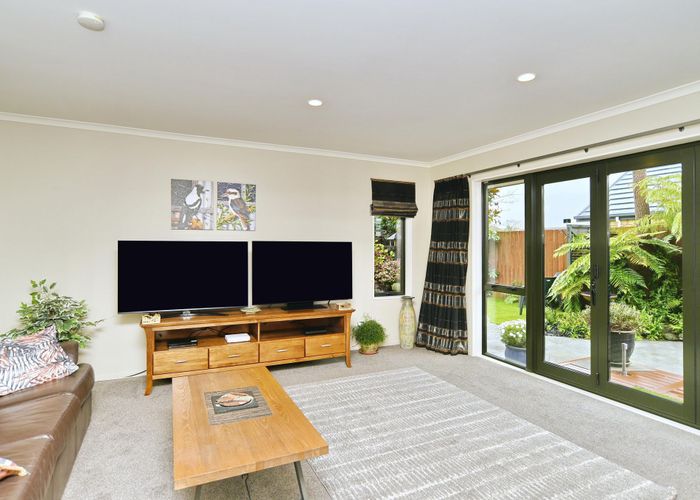  at 12 Belgrove Place, Parklands, Christchurch City, Canterbury