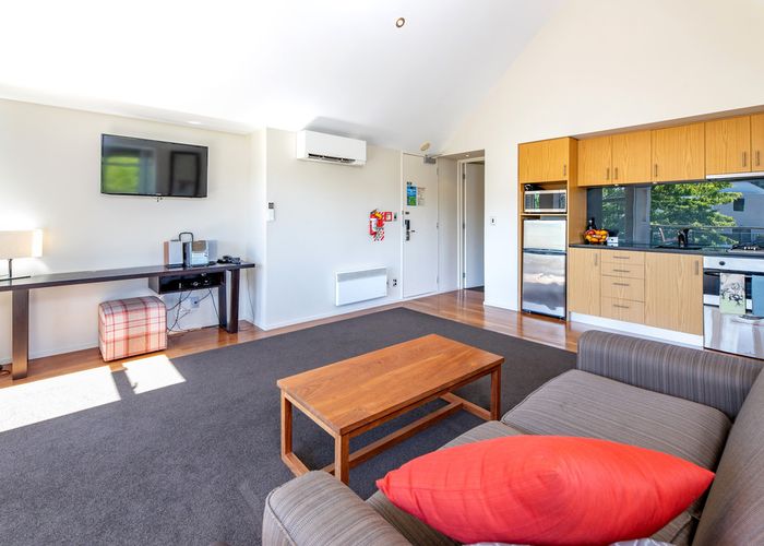  at 2/6 Harts Creek Lane, Northwood, Christchurch