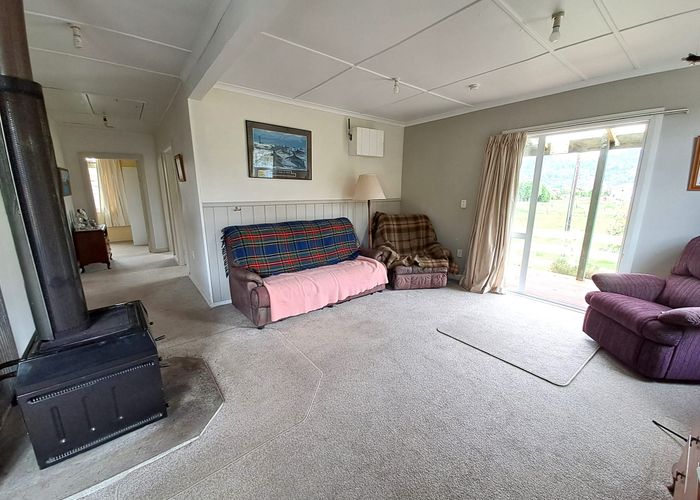  at 92 Gladstone Street, Seddonville