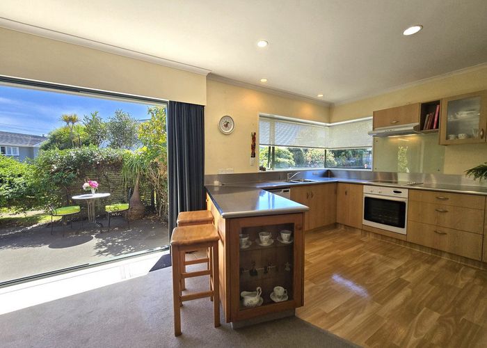  at 29F Baring Terrace, Strandon, New Plymouth