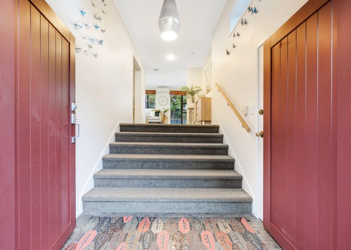  at 10 Merino Avenue, Somerville, Manukau City, Auckland