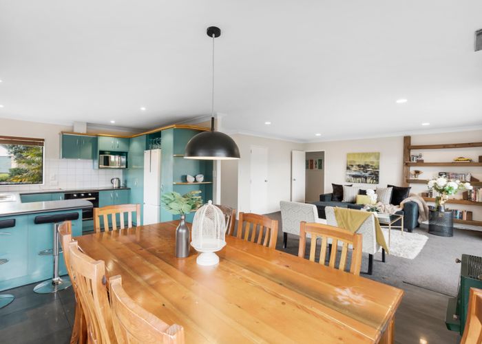  at 14 Magilligan Close, East Tamaki Heights, Auckland