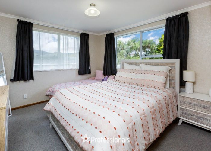  at 19 Haylock Grove, Totara Park, Upper Hutt, Wellington