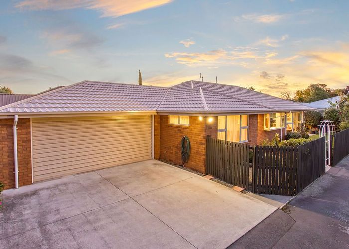  at 2/26 Studholme Street, Somerfield, Christchurch City, Canterbury