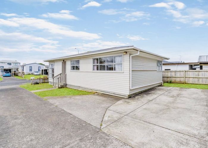  at 16 Oratu place, Manurewa, Manukau City, Auckland