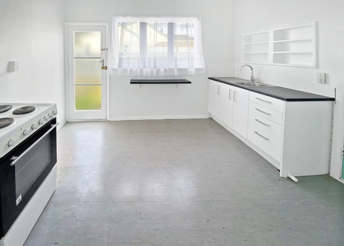  at 2/6 Roosevelt Street, Levin, Horowhenua, Manawatu / Whanganui