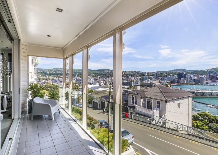  at 76 Hawker Street, Mount Victoria, Wellington