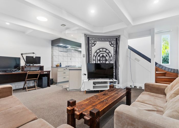  at 14/1 Water Street, Otahuhu, Auckland