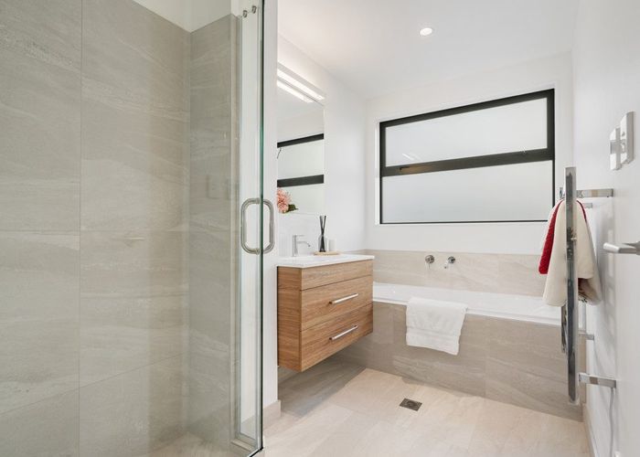 at 43 Oteha Valley Road, Northcross, North Shore City, Auckland