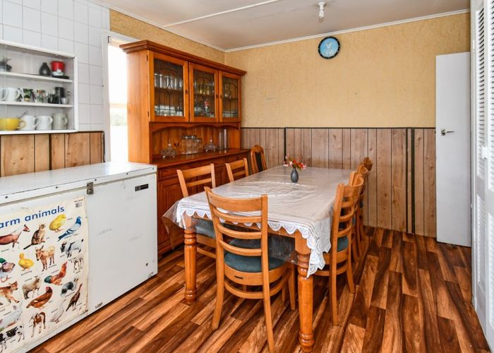  at 14 Mariner Street, Mangere, Auckland