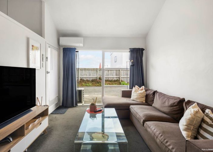  at 5/53 Margan Avenue, New Lynn, Waitakere City, Auckland