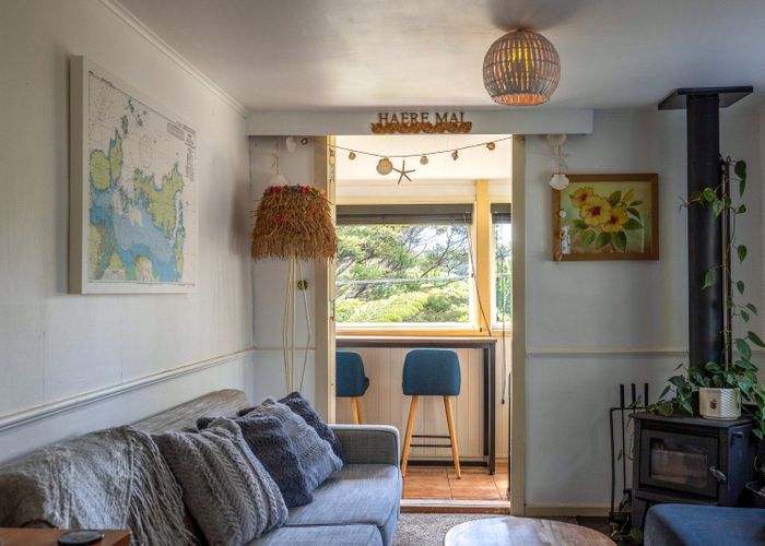  at 20 Wairua Road, Omiha, Waiheke Island