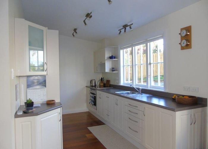  at 4 Tarikaka Street, Ngaio, Wellington, Wellington