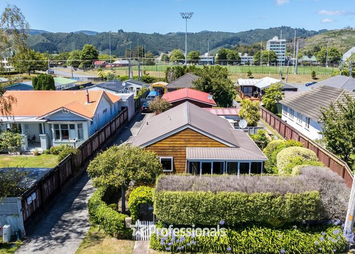  at 34 Palmer Crescent, Silverstream, Upper Hutt, Wellington