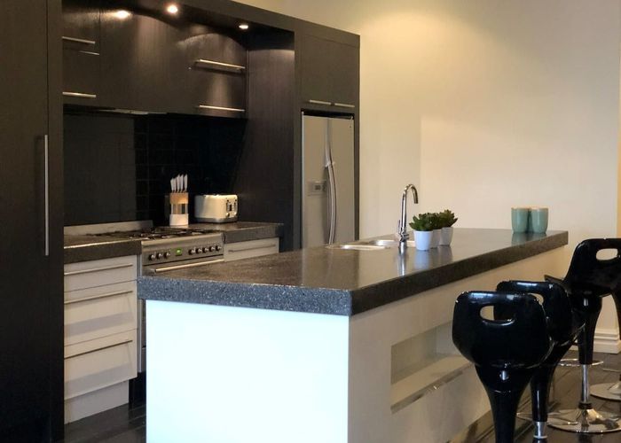  at 8/49 Bond Street, Dunedin Central, Dunedin