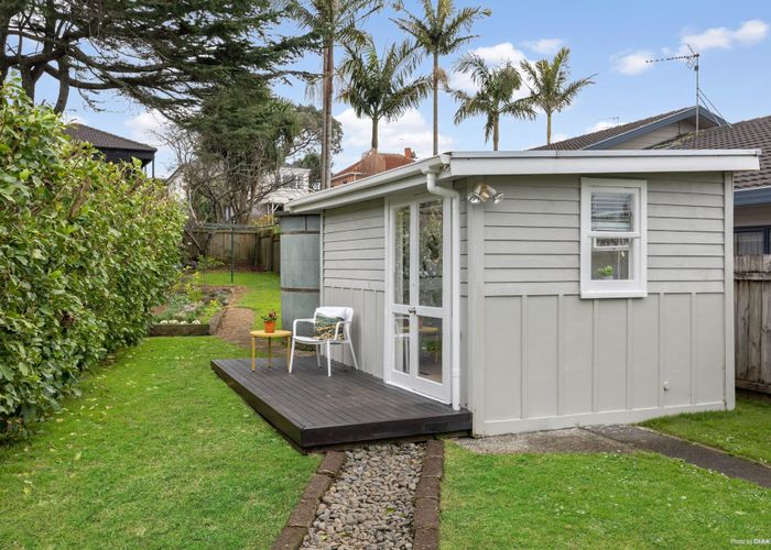  at 14 Oranga Avenue, Onehunga, Auckland