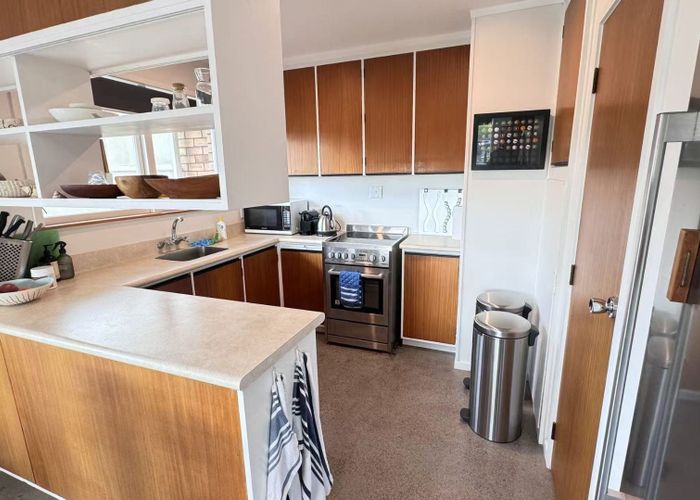  at 3/120 Orakei Road, Remuera, Auckland City, Auckland