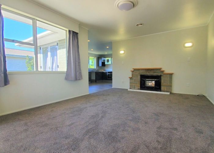  at 9 Marybeth Place, Papakura, Papakura, Auckland