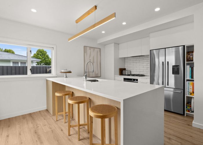  at 915 Lawrence Street, Akina, Hastings