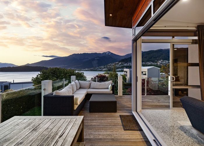  at 497 Peninsula Road, Kelvin Heights, Queenstown