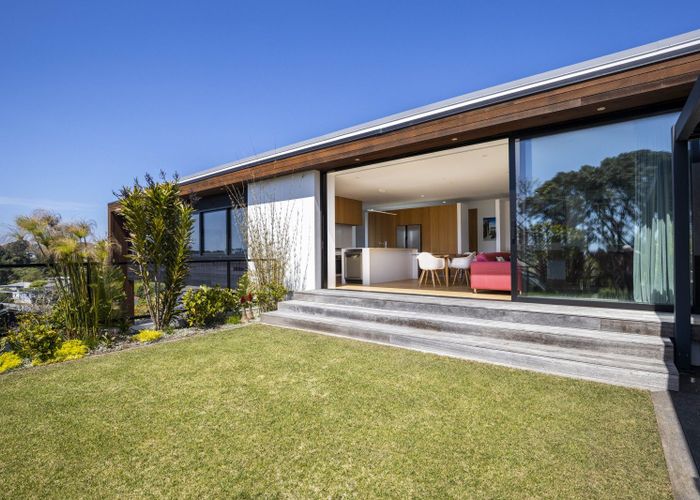  at 5 Barrett Street, Westown, New Plymouth, Taranaki