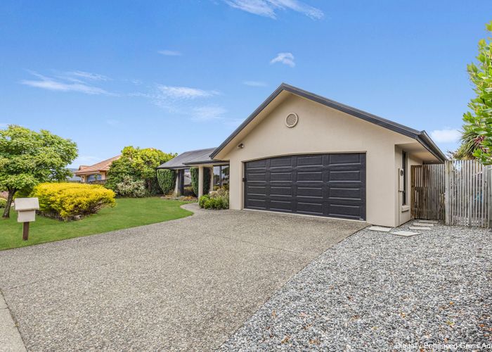  at 9 Ashdonleigh Grove, Stoke, Nelson, Nelson / Tasman