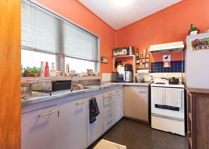  at 4/8 Waipuna Road, Mount Wellington, Auckland