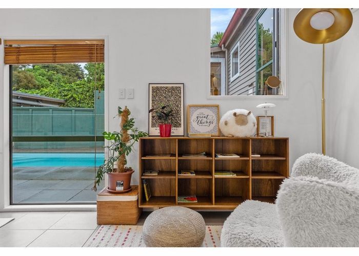 For rent 89A roseberry avenue, Birkenhead, North Shore City, Auckland