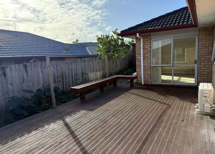  at 29 Toledo Ave, Henderson, Waitakere City, Auckland