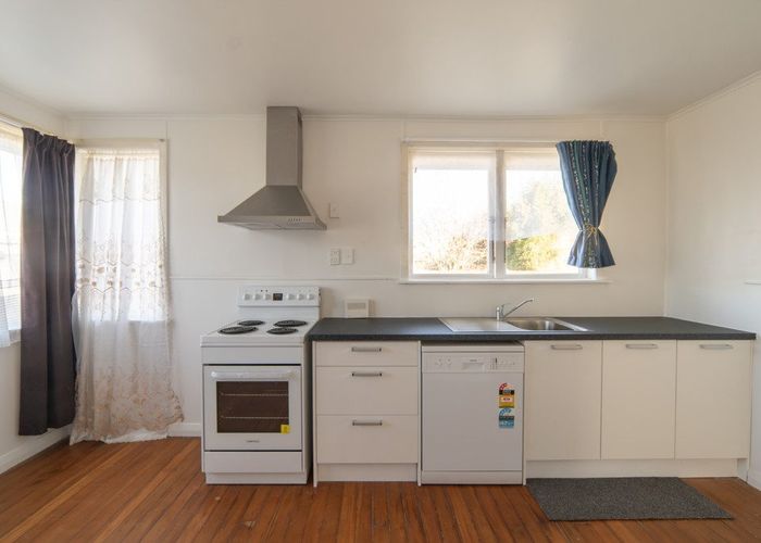  at 7A Butler Place, Fairfield, Hamilton