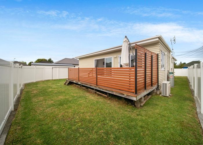  at 36 Kelvin Road, Papakura, Papakura