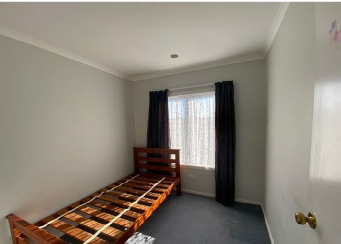  at 56/1 Ambrico Place, New Lynn, Waitakere City, Auckland