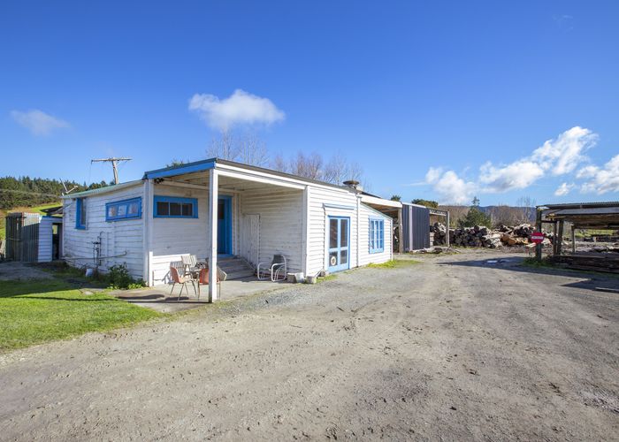  at 60 Bagnal Road, Kaiwaka