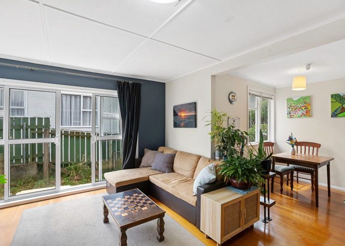  at 65 Te Pene Avenue, Titahi Bay, Porirua
