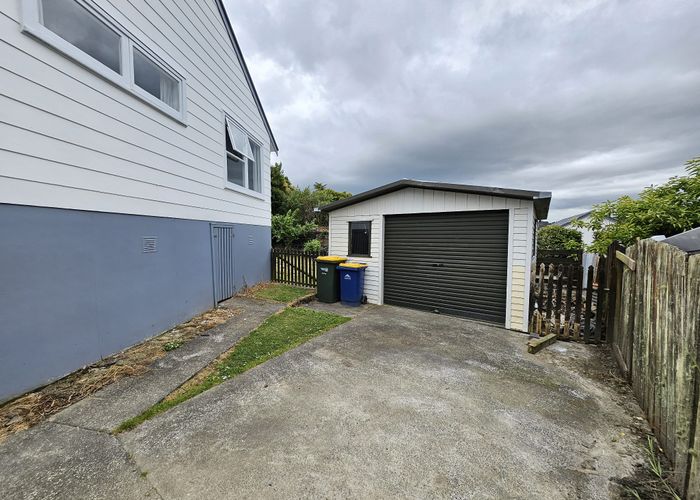  at 58 Lynn Road, Bayview, North Shore City, Auckland