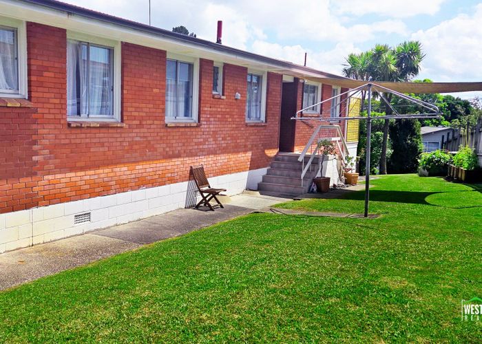  at 24 Sherwood Avenue, Te Atatu South, Waitakere City, Auckland