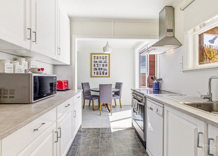  at 25 Ruapehu Street, Castlecliff, Whanganui, Manawatu / Whanganui