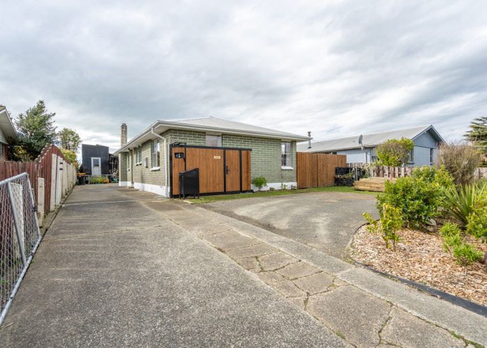  at 396 Centre Street, Rockdale, Invercargill