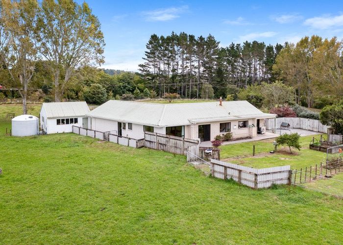  at 32 Davis Road, Inglewood, New Plymouth, Taranaki