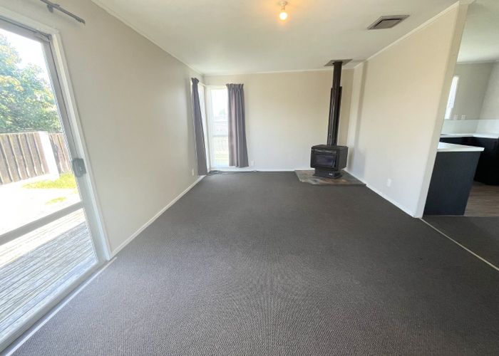  at 3 Adel Place, Weymouth, Manukau City, Auckland