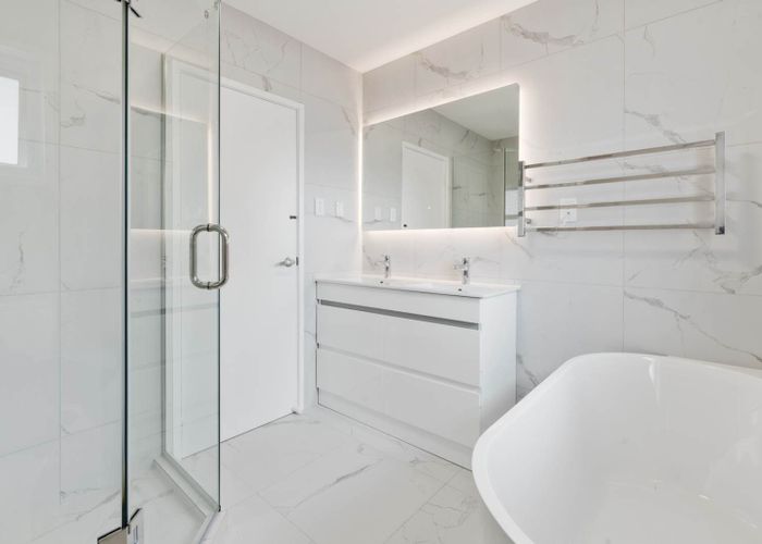  at 1/92 Cardiff Road, Pakuranga Heights, Manukau City, Auckland