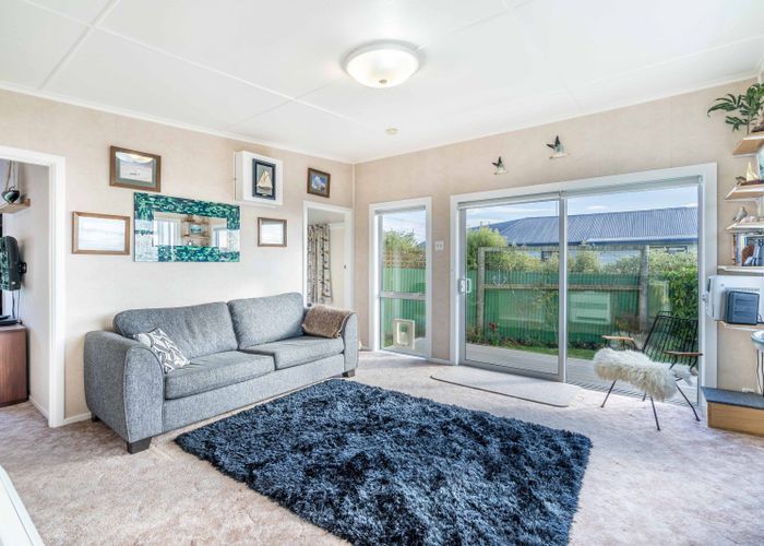  at 43 Walker Street, Riverton