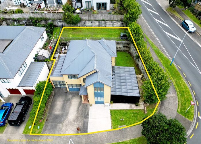  at 94 Fields Parade, Oteha, Auckland
