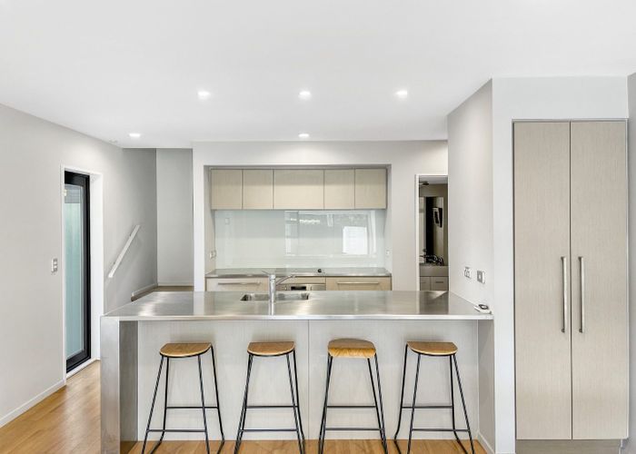  at 105 Caledonian Road, St. Albans, Christchurch City, Canterbury