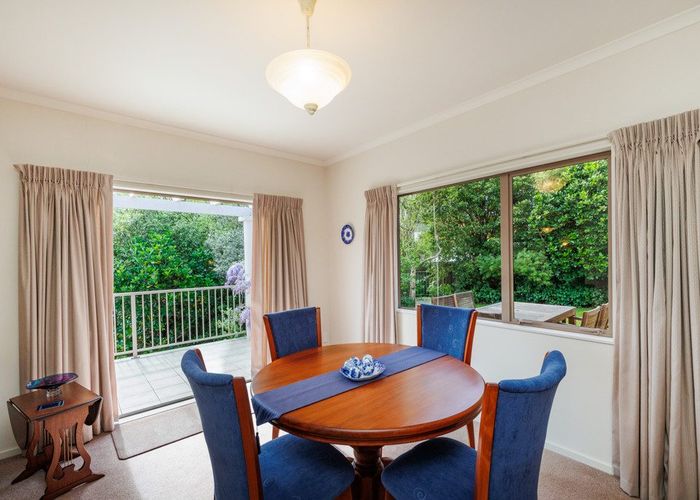  at 2 Kea Place, Fitzherbert, Palmerston North