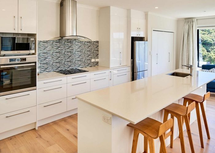  at 102 Navigation Drive, Whitby, Porirua