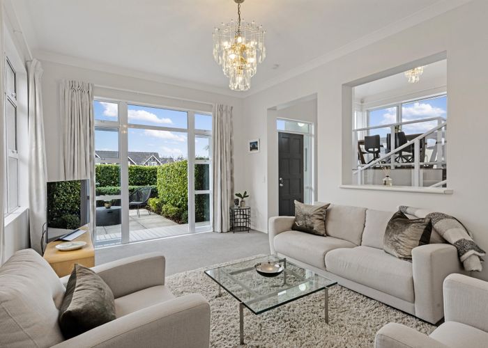  at 24 McFarland Street, Remuera, Auckland